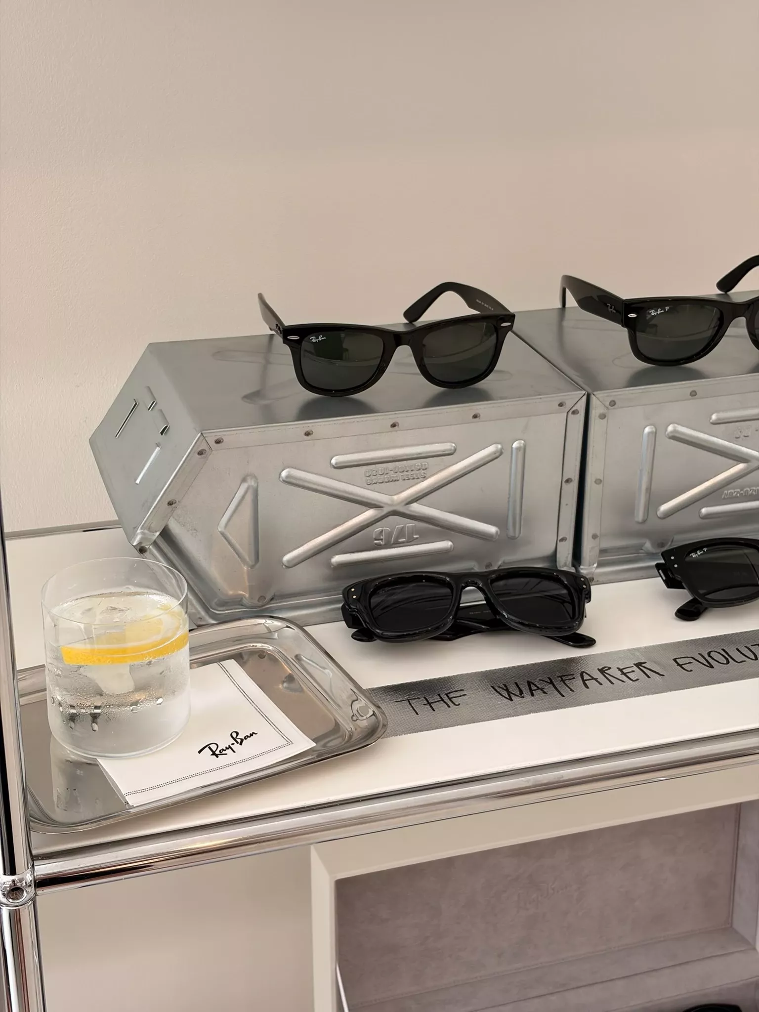 GOAT | showroom ray-ban