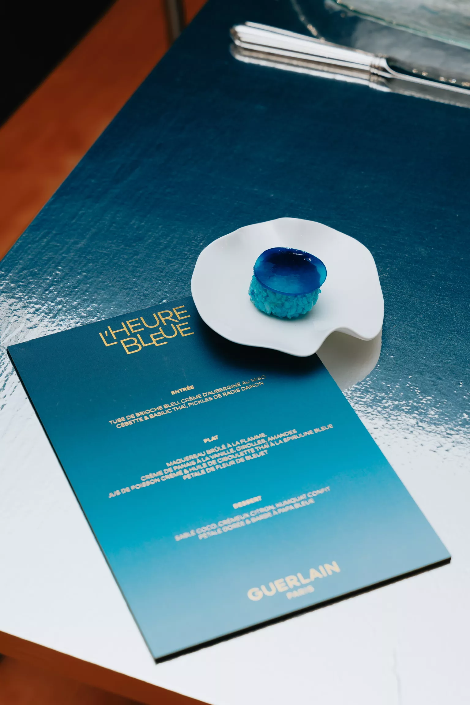 GUERLAIN | dîner l'heure bleue