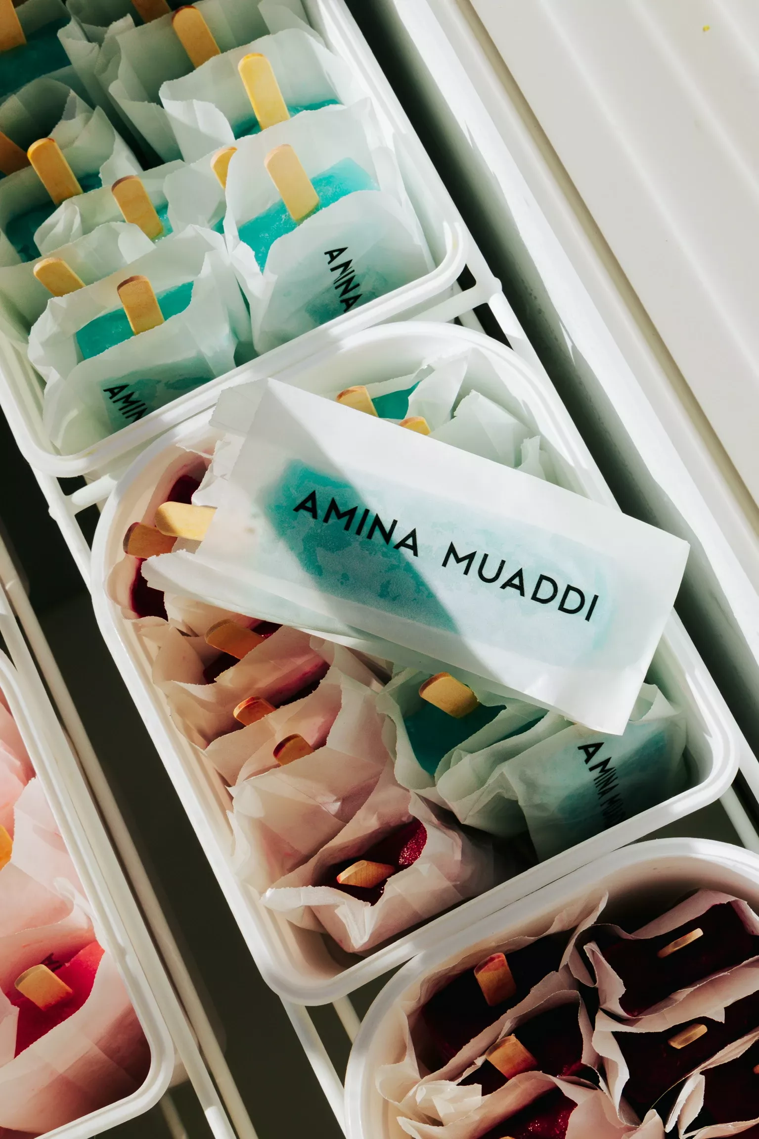 AMINA MUADI | activation boutique montaigne